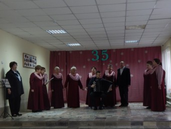 
​Хор ветеранов &laquo;Нам годы не помеха&raquo; отпраздновал 35-летний юбилей

