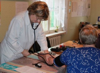 Медикам, работающим с ковид-пациентами,
льготный стаж учитывается в двойном размере
Медикам, работающим с ковид-пациентами,
льготный стаж учитывается в двойном размере