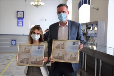Почтой России изготовлены открытки и штемпель в честь юбилея Саратова