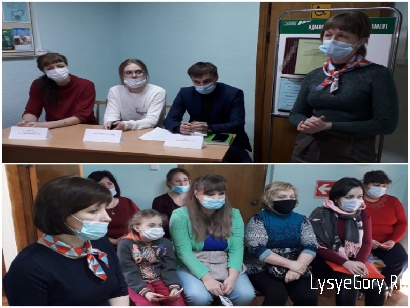 
Женщины посетили ярмарку вакансий рабочих мест
