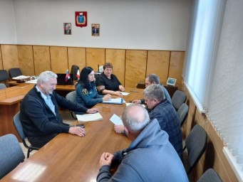 В администрации района прошло заседание комиссии по предупреждению и ликвидации чрезвычайных ситуа В администрации района прошло заседание комиссии по предупреждению и ликвидации чрезвычайных ситуа