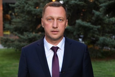 
Поздравление Губернатора Р.В. Бусаргина с Днем знаний
