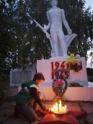 В Лысогорском районе прошла акция "Свеча памяти"