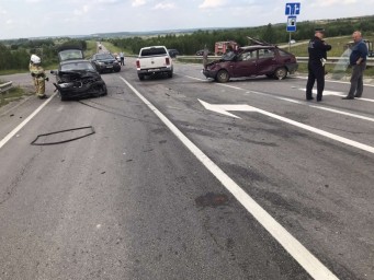 
В СТОЛКНОВЕНИИ АВТОМОБИЛЕЙ ПОГИБЛА ЖЕНЩИНА
