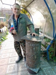 
Житель Лысых Гор продолжает изготавливать печи для солдат, принимающих участие в СВО
