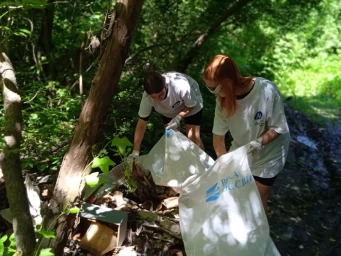 В районе реализуется экологическая акция "Вода России"
В районе реализуется экологическая акция "Вода России"