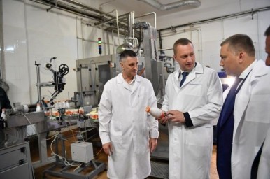 Роман Бусаргин поставил задачу загрузить молочные заводы региона саратовским сырьем
Роман Бусаргин поставил задачу загрузить молочные заводы региона саратовским сырьем