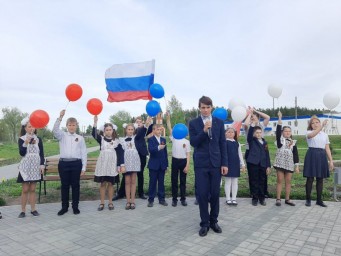 
Споемте, друзья!
