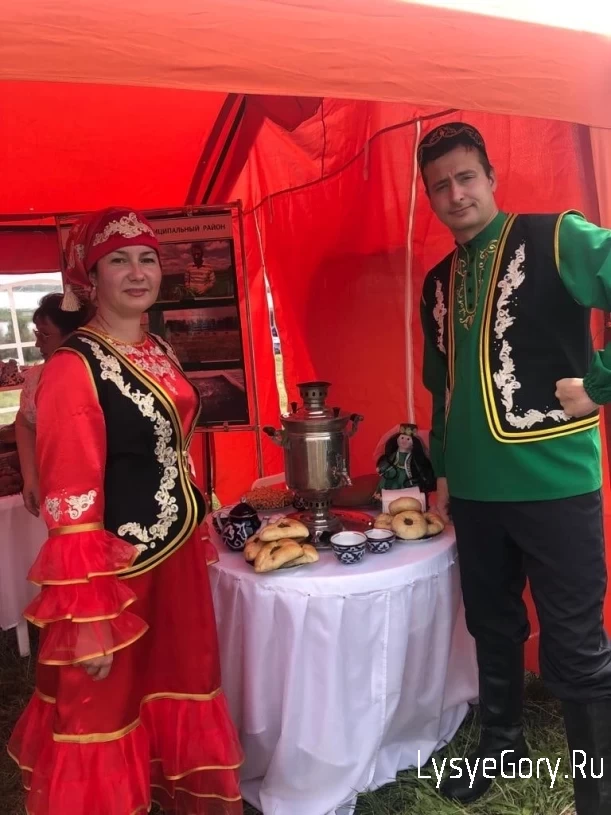 Делегация Лысогорского района приняла участие в национальном празднике Сабантуй
Делегация Лысогорского района приняла участие в национальном празднике Сабантуй