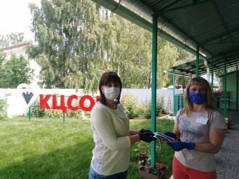 В Лысогорском районе проходит акция, посвященная Дню России В Лысогорском районе проходит акция, посвященная Дню России