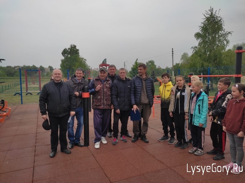 
В Лысых Горах прошел муниципальный этап "Президентских состязаний"
